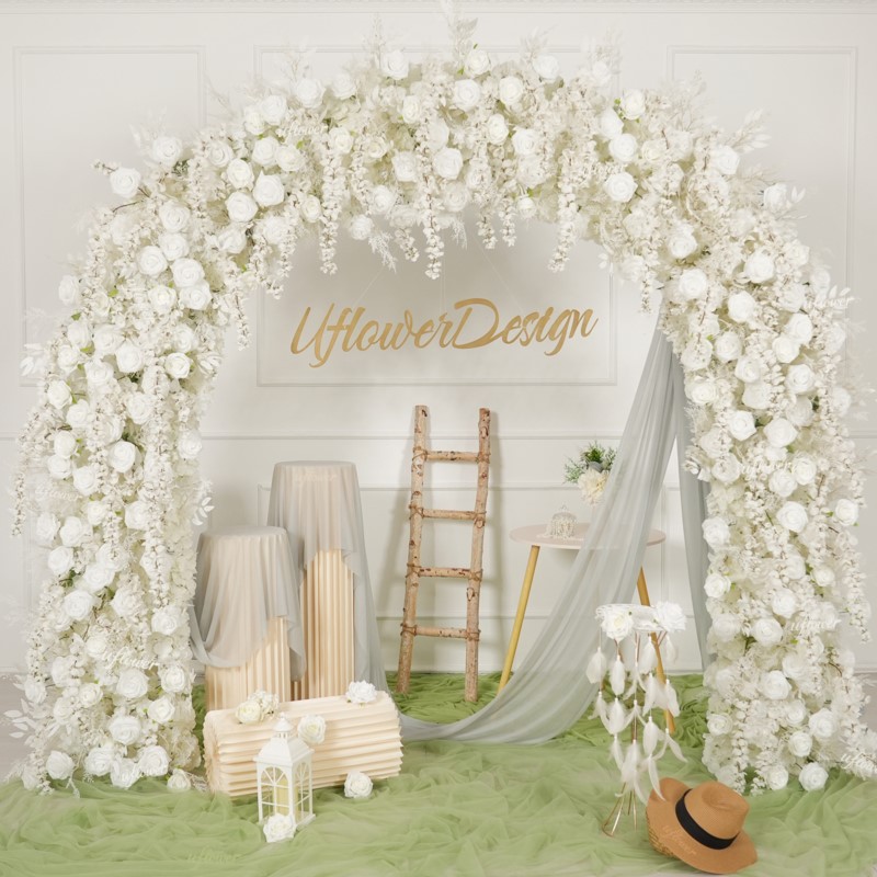 Table Runner - 5D Lüks Beyaz Gül Cipso Yapay